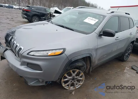 2016 Jeep Cherokee Latitude z USA, uszkodzony, nr VIN 1C4PJMCSXGW103630